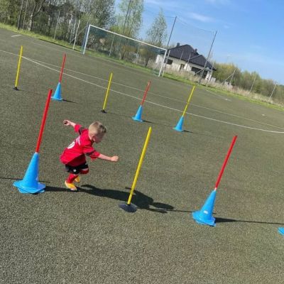 3. Laska treningowa Yakima Sport 1 m różowa 100875