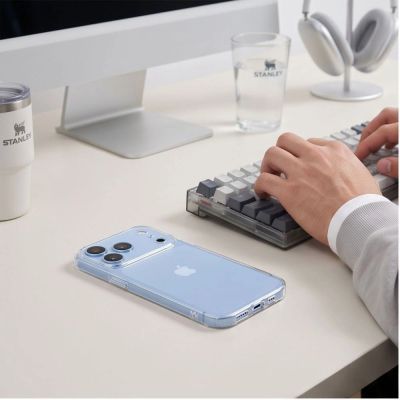5. Etui Tech-Protect FlexAir na iPhone 17 Pro / 18 Pro - przezroczyste