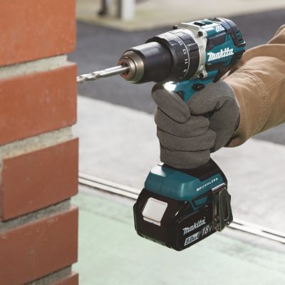 17. Makita DHP484 2000 RPM Czarny, Niebieski