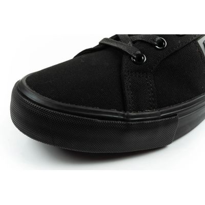 6. Lee Cooper buty sportowe męskie trampki modne czarne wygodne
