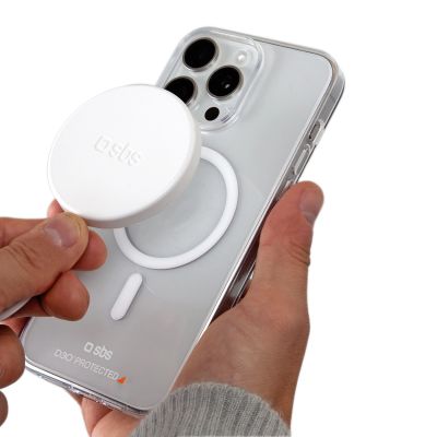 3. Etui SBS D3O MagSafe do iPhone 15 Pro - przezroczyste