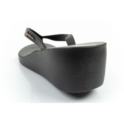 5. Ipanema Selfie Fem klapki damskie japonki wygodne czarne modne na platformie