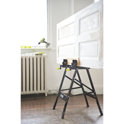 4. Stół RYOBI RWB02