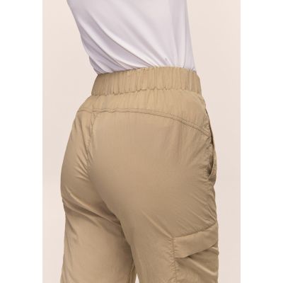 2. Spodnie damskie CASALL Active Adjustable Track Pants kolor piaskowy