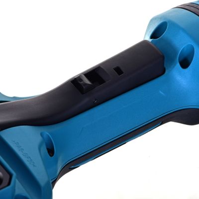 5. Makita GA900PT2 szlifierka kątowa 18V