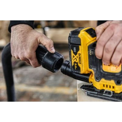 5. DeWALT DCW200N-XJ przenośna szlifierka