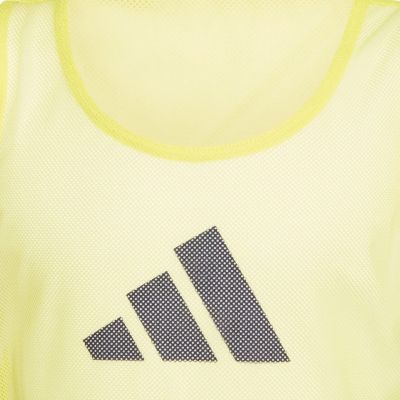8. Znacznik adidas Training BIB 24 Jr JF3248