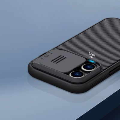 8. Nillkin CamShield Pro Case etui iPhone 14 Pro Max pancerny pokrowiec osłona na aparat kamerę niebieski