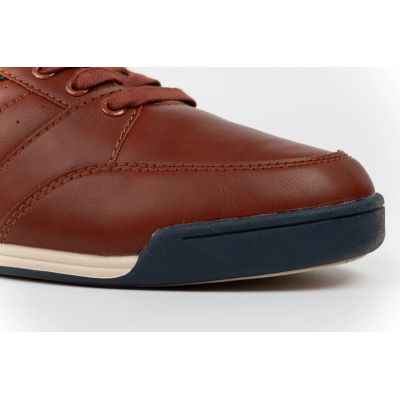 9. Umbro buty męskie sportowe Uriel sneakersy brązowe wygodne