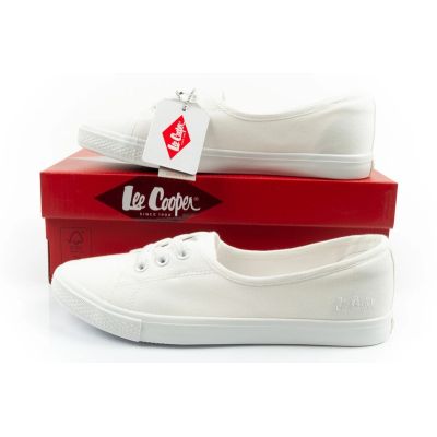 10. Lee Cooper buty trampki damskie sportowe białe wsuwane baleriny