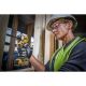 4. Zakrętarka udarowa 2x1.7Ah 208Nm DeWALT