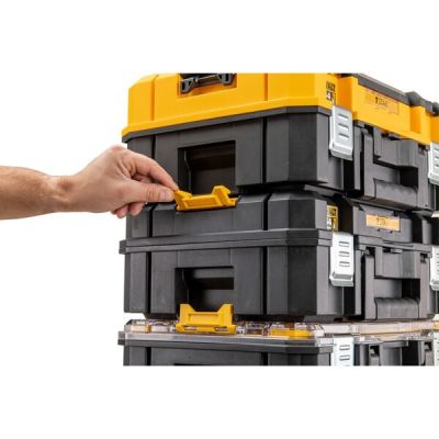 28. Skrzynia TSTAK 2,0 uchwyt krótki DWST83345-1 DEWALT