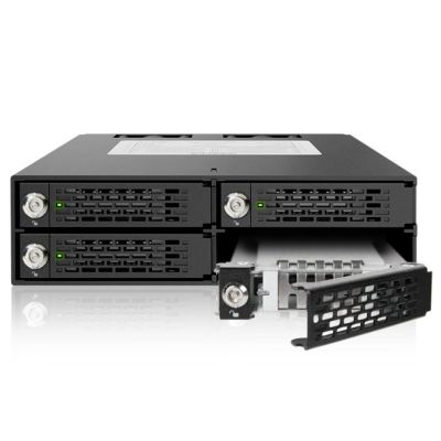 3. Płyta montażowa IcyDock 4x6,3cm SATAI-III/SAS w 1x5,25" HDD/SSD