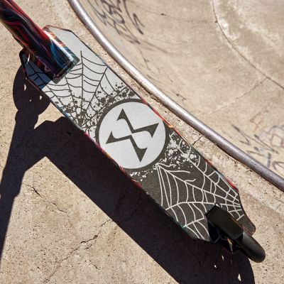 9. HS221 SPIDER HULAJNOGA DO TRIKÓW NILS EXTREME