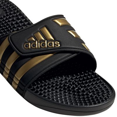 4. Klapki adidas Adissage EG6517
