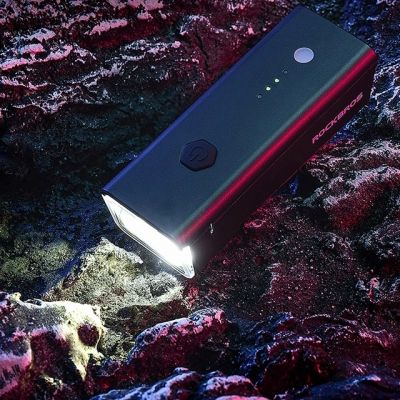 8. Lampka rowerowa przednia Rockbros 24510003001 260 lm + kabel USB-C - USB-A - czarna