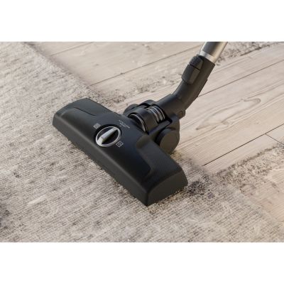 17. Odkurzacz ELECTROLUX EB61A5UG