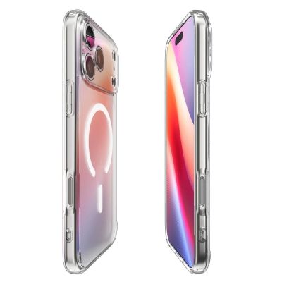 6. Etui Spigen Ultra Hybrid MagSafe na iPhone 17 Pro - białe
