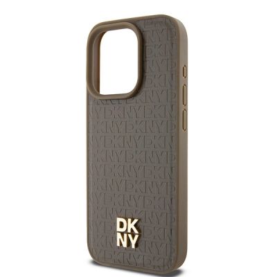 6. Etui DKNY Leather Pattern Metal Logo MagSafe na iPhone 15 Pro Max - brązowe