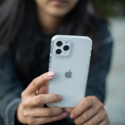 4. Raptic X-Doria Clear Case etui iPhone 14 pancerny pokrowiec przezroczysty