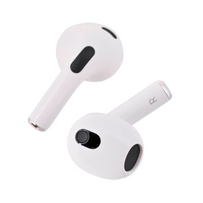 9. Apple AirPods 3 (REMADE) 2Y