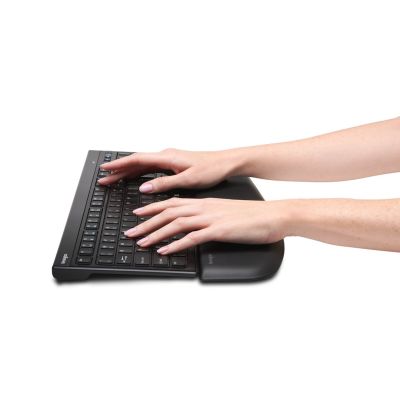 11. Kensington Podkładka ErgoSoft pod nadgarstki do klawiatury płaskiej