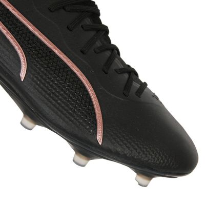 5. Buty piłkarskie Puma King Ultimate FG/AG M 107563-07