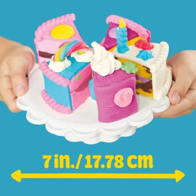 7. Play-Doh Super Slice Cake Play Kitchen Set Zestaw do zabawy z modeliny 624 g Wielobarwny