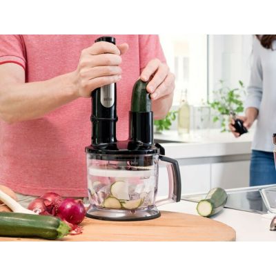 8. Braun MultiQuick 7 MQ 7075X 1,5 l Blender stołowy 1000 W Czarny