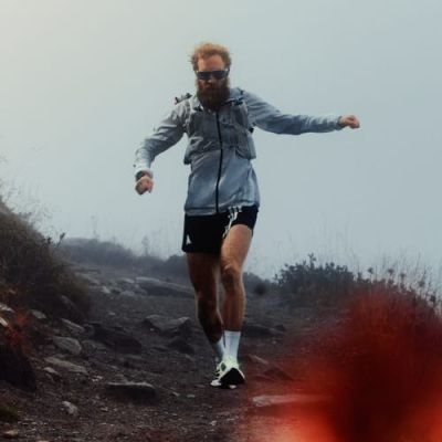 3. Kurtka do biegania adidas TERREX Xperior CLIMA365 Light Windweave Jacket - black/white rozmiar: m
