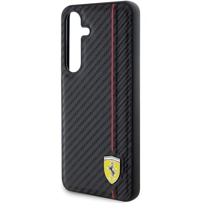 6. Etui Ferrari Carbon Printed Line na Samsung Galaxy S24 - czarne