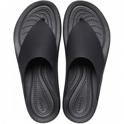 6. Japonki Crocs Brooklyn Flip W 208727 001