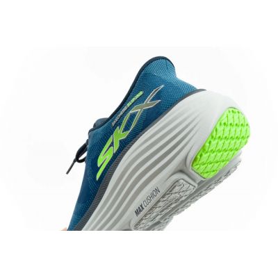 12. Buty do biegania Skechers Max Cushioning Slip-INS M 220611/NVY