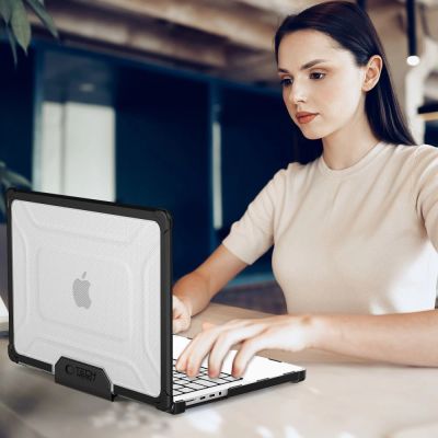 9. Etui Tech-Protect SmartShell Pro na Macbook Pro 14 M1 / M2 / M3 / M4 / M5 2021-2025 - czarno-przezroczyste