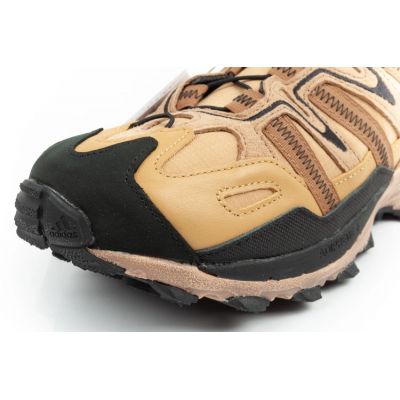 6. Buty adidas Hyperturf Adventure M HQ6071