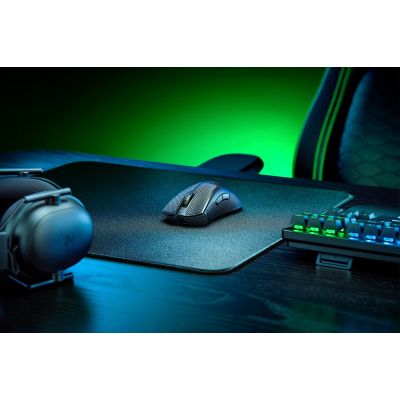 2. Razer DeathAdder V3 Pro myszka Gaming Po prawej stronie RF Wireless + USB Type-C Optyczny 30000 DPI
