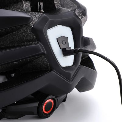 8. Kask rowerowy MTB Wozinsky z odpinanym daszkiem i tylną lampką USB 57-62 cm - czarno-biały