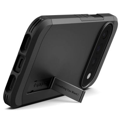8. Etui Spigen Tough Armor Mag MagSafe na Google Pixel 11 Pro XL - czarne