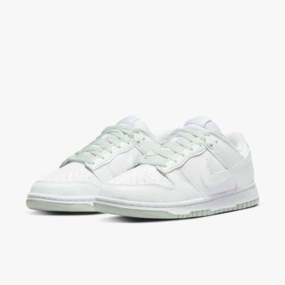 2. Damskie Buty sportowe na lato Nike Dunk Low Nature Mint WMNS - DN1431-102