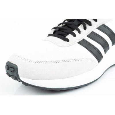 12. Buty sportowe adidas Run 70s M GY3884
