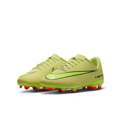 4. Buty Nike Jr. Mercurial Vapor 16 Club MG FQ8286-300