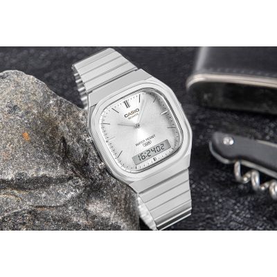 5. Zegarek Męski CASIO VINTAGE AQ-240E-7AEF + BOX