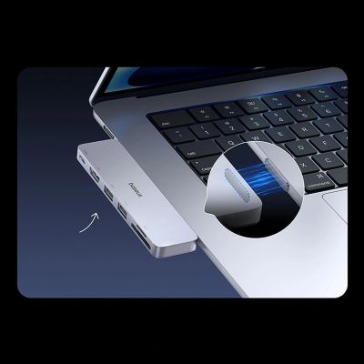 7. Hub USB Baseus UltraJoy Series 6w1 USB-C 40 Gb/s USB 3.0 HDMI 4K z czytnikiem SD i microSD - szary