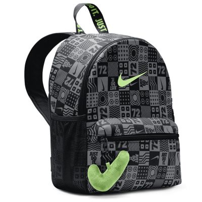 2. Plecak Nike JDI mini Graphic IQ1263-070