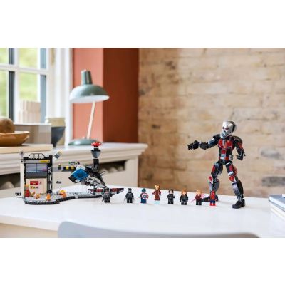 11. LEGO MARVEL SUPER HEROES 76314 Kapitan Ameryka: Wojna bohaterów — bitwa