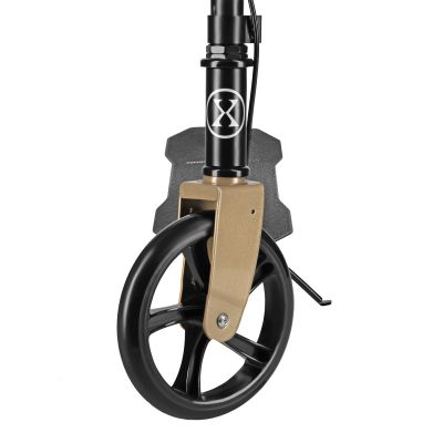 5. HM183 HULAJNOGA ZŁOTA NILS EXTREME