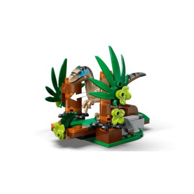 6. LEGO Jurassic World 76972 Ucieczka terenówką przed raptorem