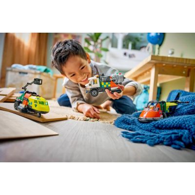 9. LEGO City 60505 Samolot, wóz serwisowy i poduszkowiec