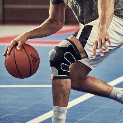 5. Opaska stabilizująca kolano adidas  S ADSU-12521BK