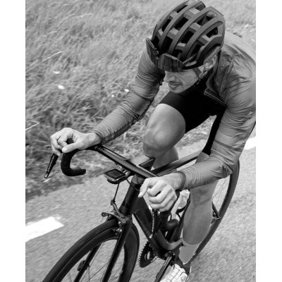 4. Kask POC Ventral Lite Czarny